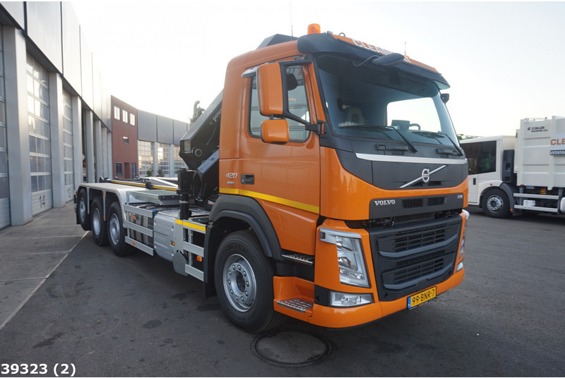 Volvo FM 420 8x2 HMF 26 Tonmeter laadkraan - Camión multibasculante, Camión grúa: foto 3 Volvo FM 420 8x2 HMF 26 Tonmeter laadkraan - Camión multibasculante, Camión grúa: foto 3