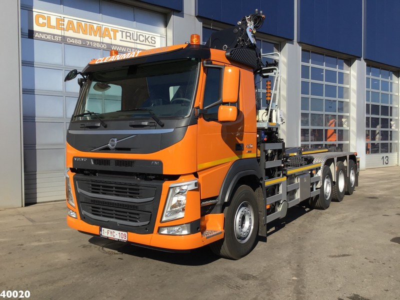 Volvo FM 420 8x2 HMF 28 ton/meter laadkraan Welvaarts weighing system - Camión multibasculante, Camión grúa: foto 2 Volvo FM 420 8x2 HMF 28 ton/meter laadkraan Welvaarts weighing system - Camión multibasculante, Camión grúa: foto 2