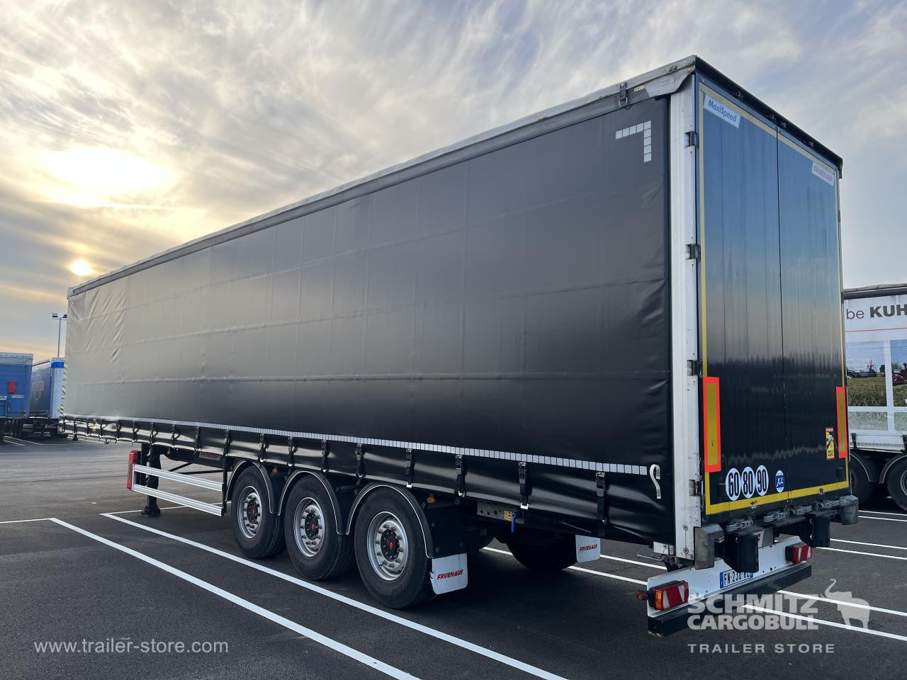 FRUEHAUF Curtainsider Standard - Semirremolque lona: foto 2 FRUEHAUF Curtainsider Standard - Semirremolque lona: foto 2