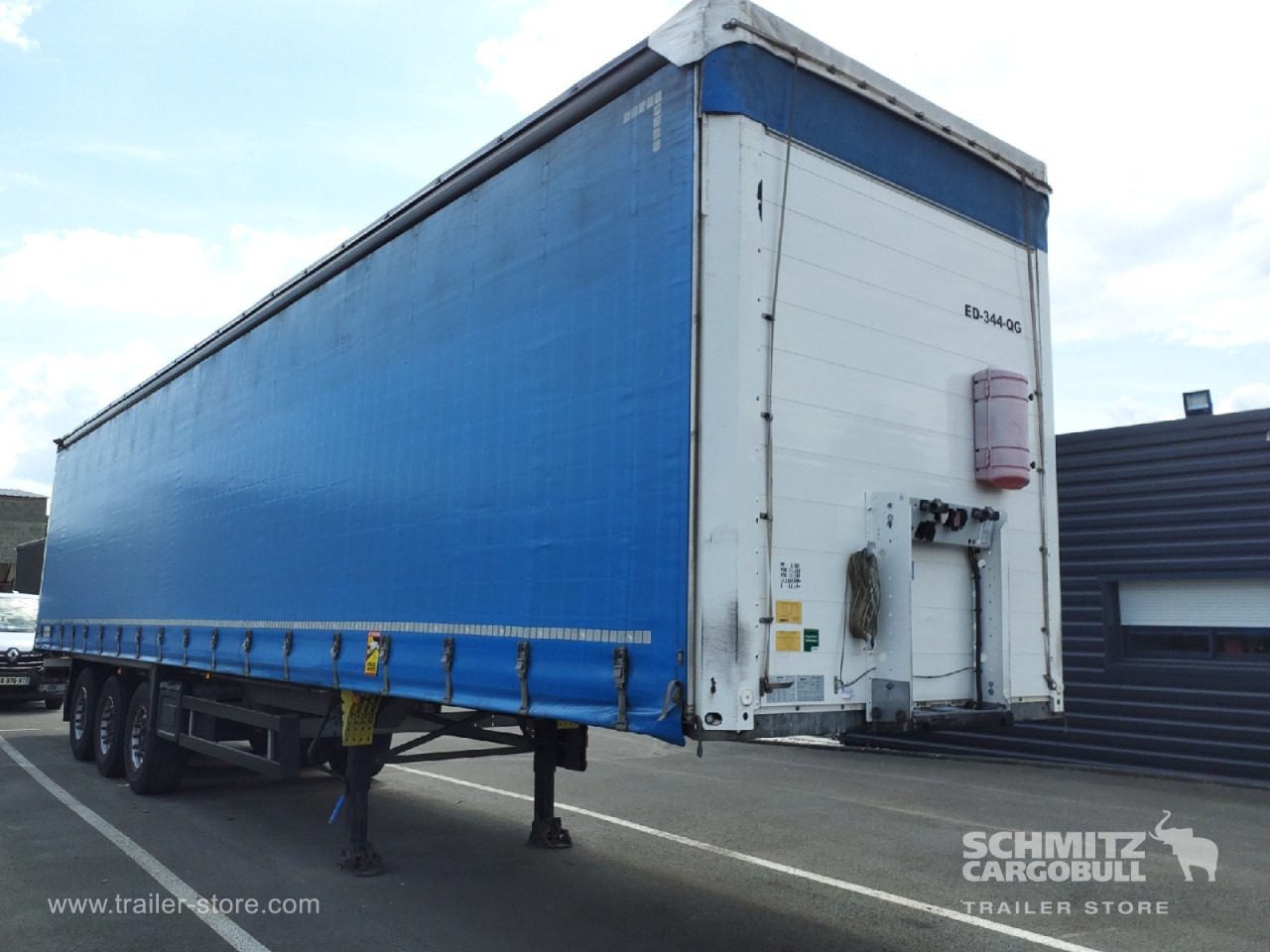 SCHMITZ Curtainsider Standard - Semirremolque lona: foto 1 SCHMITZ Curtainsider Standard - Semirremolque lona: foto 1