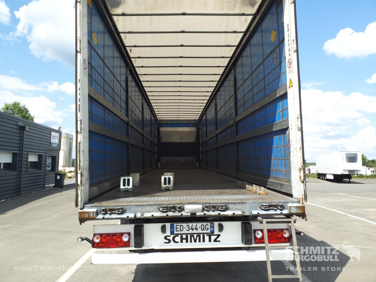 SCHMITZ Curtainsider Standard - Semirremolque lona: foto 4 SCHMITZ Curtainsider Standard - Semirremolque lona: foto 4