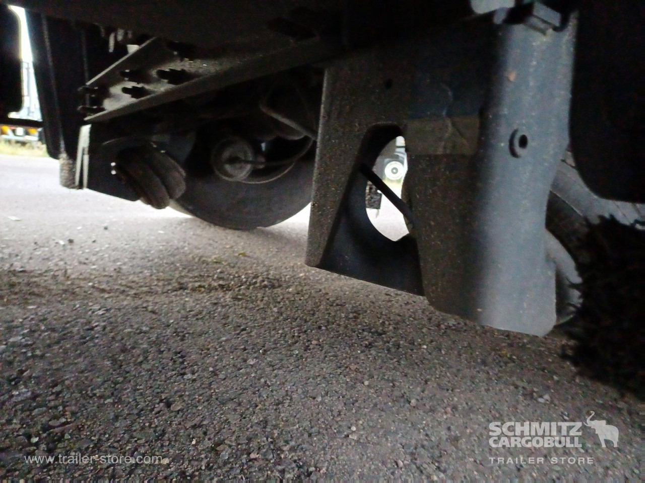 SCHMITZ Auflieger Curtainsider Mega - Semirremolque lona: foto 5 SCHMITZ Auflieger Curtainsider Mega - Semirremolque lona: foto 5