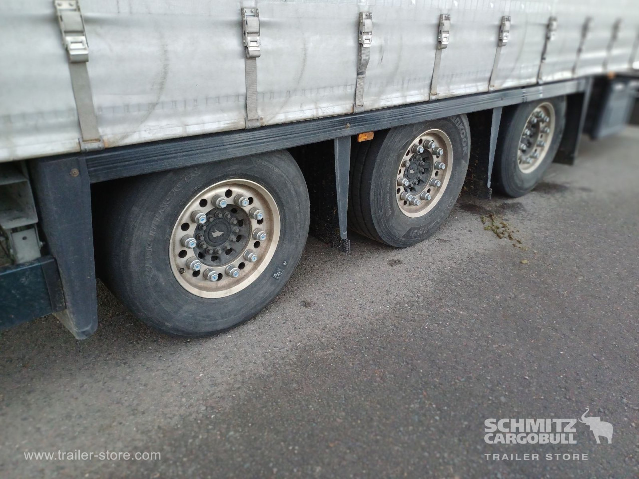 SCHMITZ Auflieger Curtainsider Mega - Semirremolque lona: foto 3 SCHMITZ Auflieger Curtainsider Mega - Semirremolque lona: foto 3
