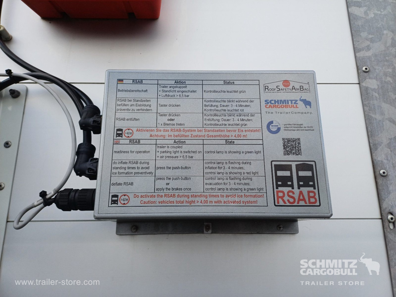 SCHMITZ Auflieger Curtainsider Standard - Semirremolque lona: foto 3 SCHMITZ Auflieger Curtainsider Standard - Semirremolque lona: foto 3