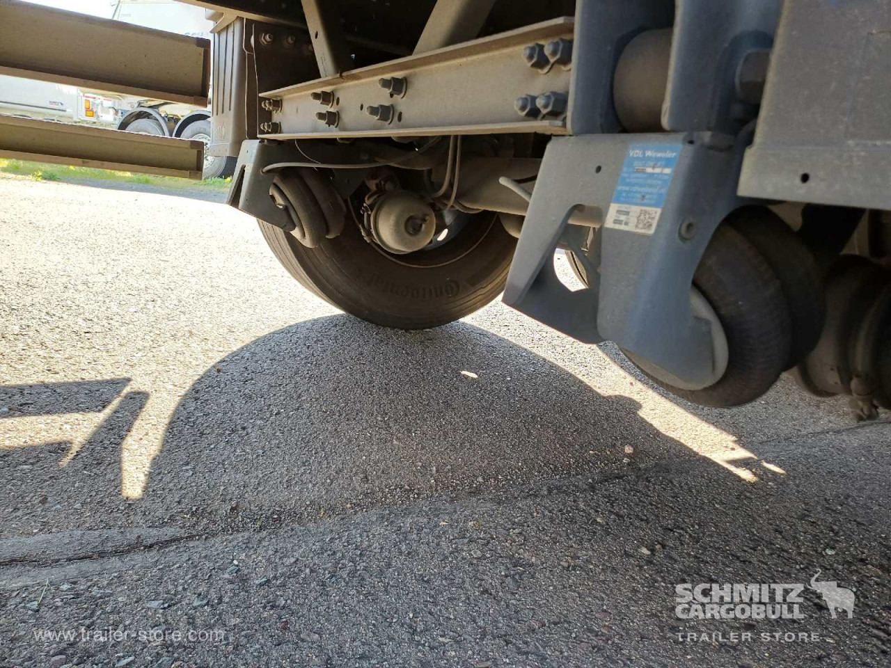 SCHMITZ Auflieger Curtainsider Standard - Semirremolque lona: foto 4 SCHMITZ Auflieger Curtainsider Standard - Semirremolque lona: foto 4