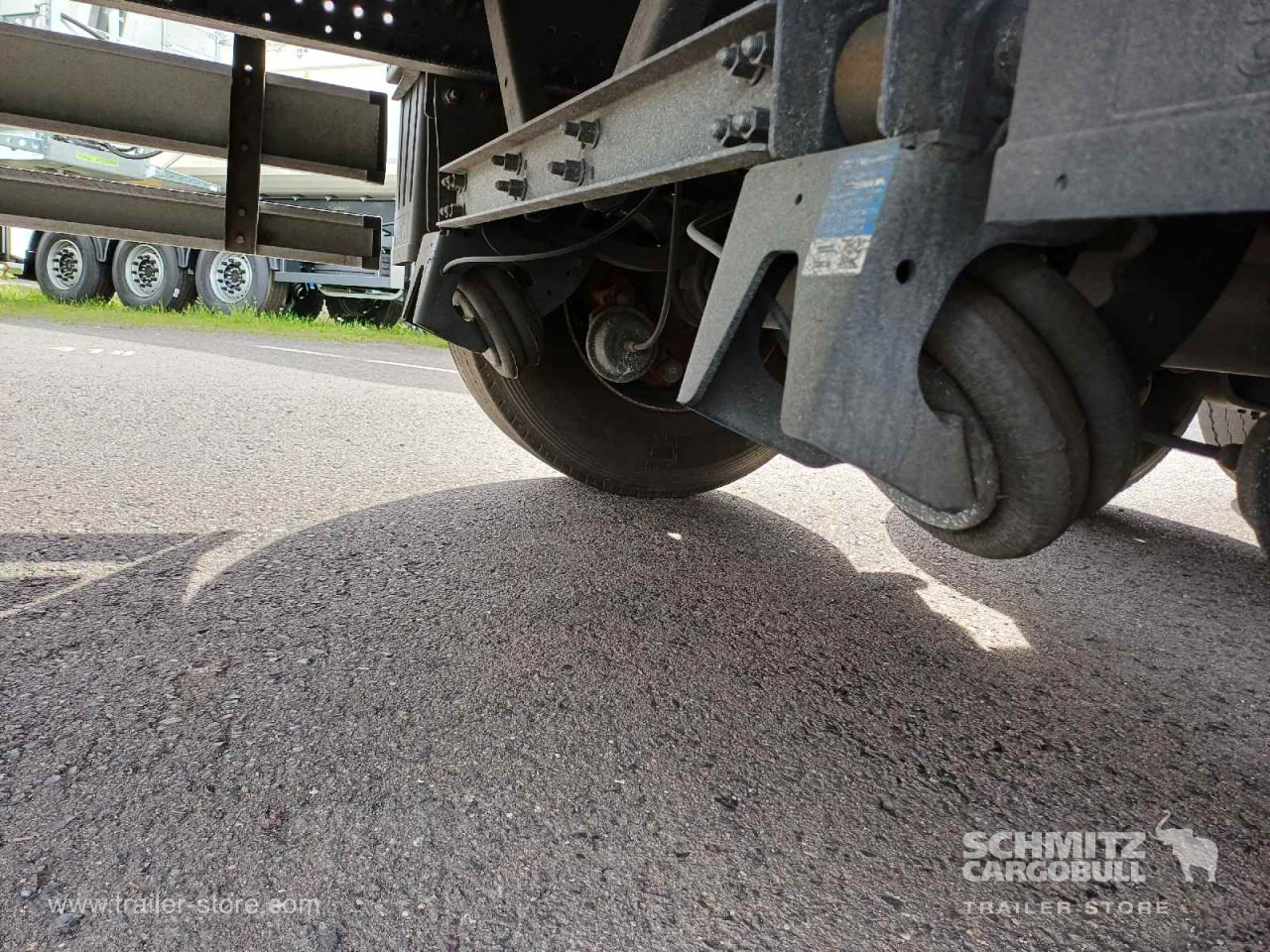 SCHMITZ Auflieger Curtainsider Standard - Semirremolque lona: foto 5 SCHMITZ Auflieger Curtainsider Standard - Semirremolque lona: foto 5