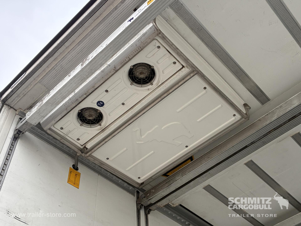 SCHMITZ Auflieger Tiefkühler Multitemp Double deck - Semirremolque isotérmico: foto 3 SCHMITZ Auflieger Tiefkühler Multitemp Double deck - Semirremolque isotérmico: foto 3