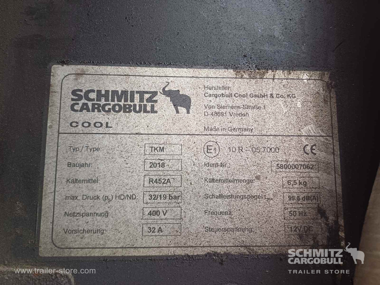SCHMITZ Auflieger Tiefkühler Standard Double deck - Semirremolque isotérmico: foto 5 SCHMITZ Auflieger Tiefkühler Standard Double deck - Semirremolque isotérmico: foto 5