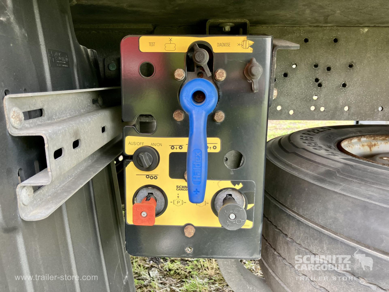 SCHMITZ Auflieger Tiefkühler Standard Double deck - Semirremolque isotérmico: foto 5 SCHMITZ Auflieger Tiefkühler Standard Double deck - Semirremolque isotérmico: foto 5