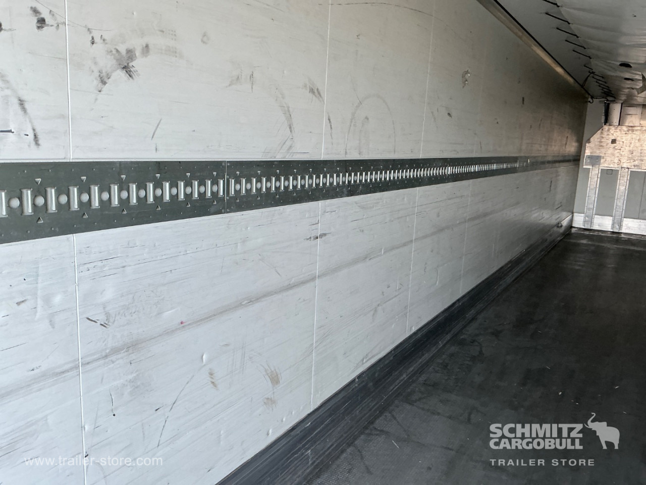 Semirremolque isotérmico KRONE Reefer Standard: foto 7 Semirremolque isotérmico KRONE Reefer Standard: foto 7