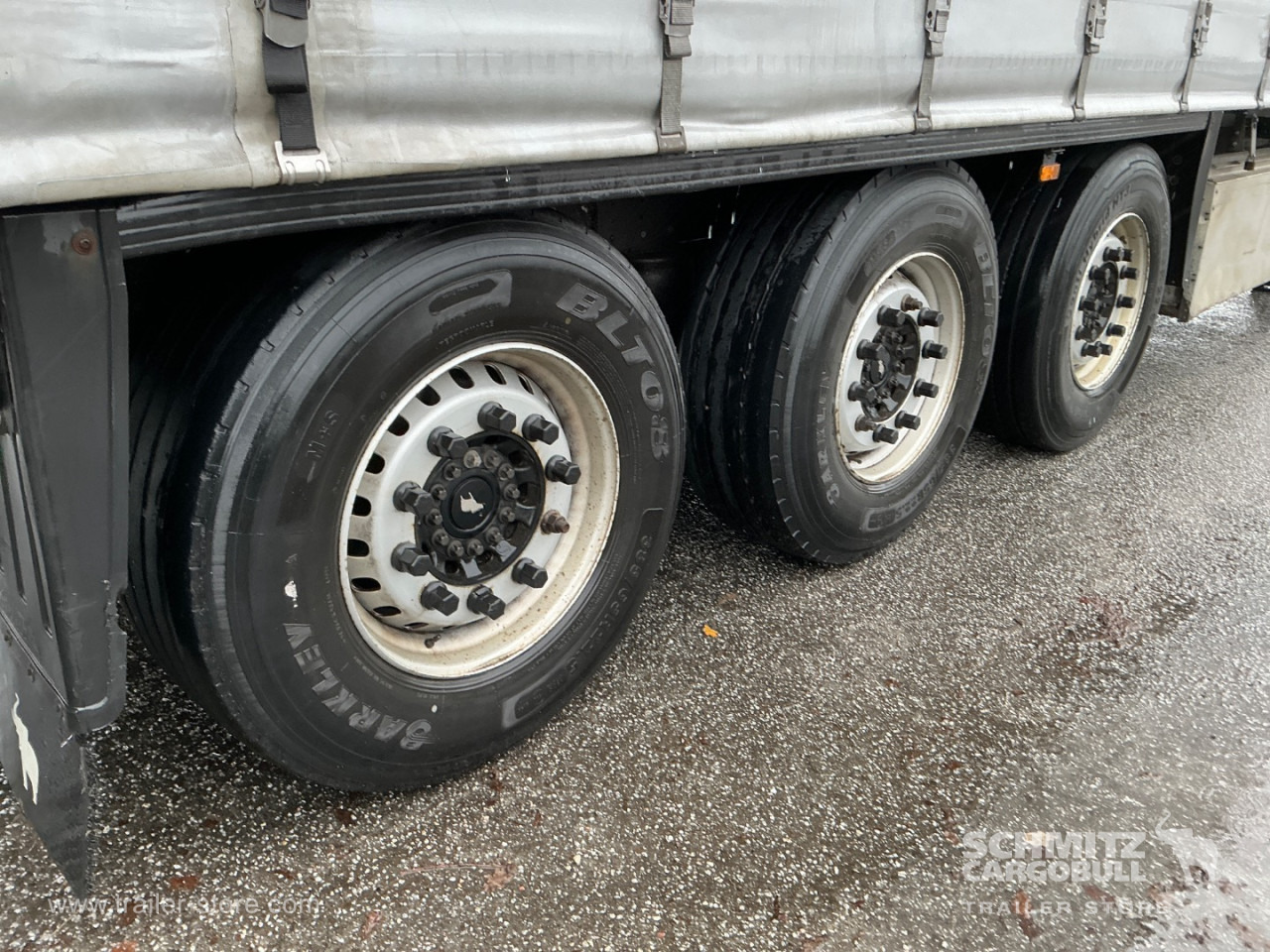 SCHMITZ Curtainsider Standard , Folding wall right - Semirremolque lona: foto 2 SCHMITZ Curtainsider Standard , Folding wall right - Semirremolque lona: foto 2