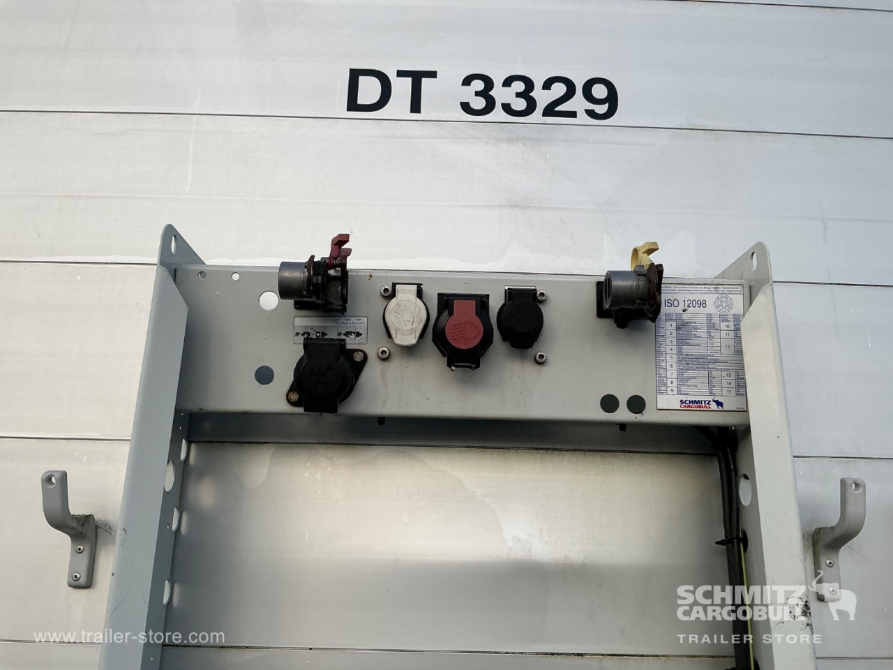 SCHMITZ Curtainsider Standard , Folding wall right - Semirremolque lona: foto 4 SCHMITZ Curtainsider Standard , Folding wall right - Semirremolque lona: foto 4