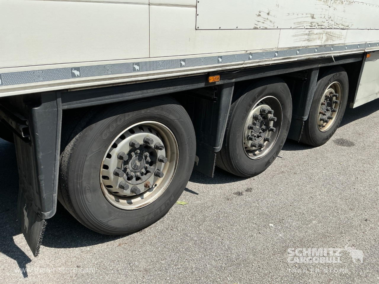 SCHMITZ Reefer Multitemp Double deck - Semirremolque isotérmico: foto 3 SCHMITZ Reefer Multitemp Double deck - Semirremolque isotérmico: foto 3