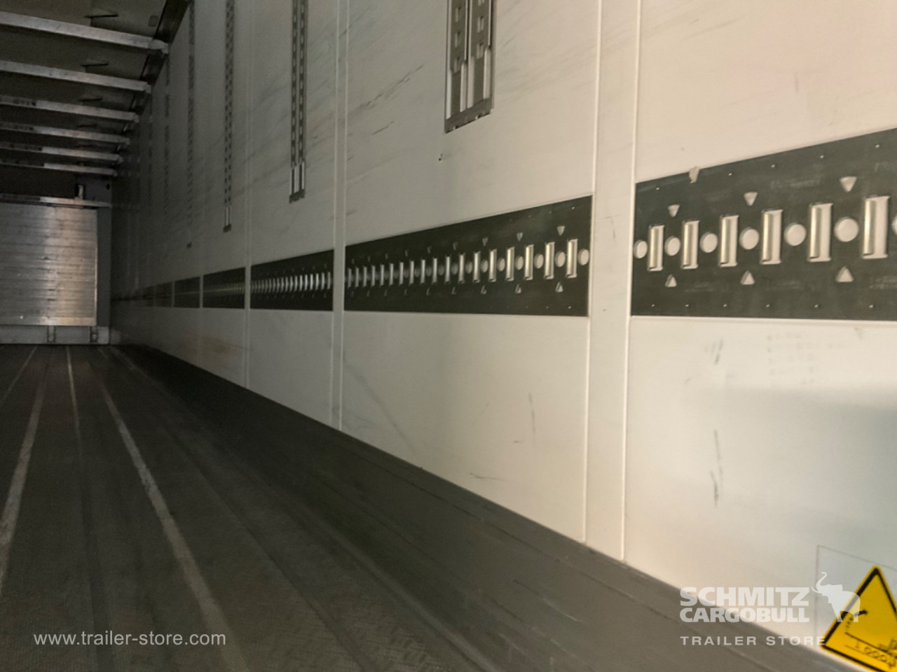 SCHMITZ Reefer Standard Double deck - Semirremolque isotérmico: foto 5 SCHMITZ Reefer Standard Double deck - Semirremolque isotérmico: foto 5