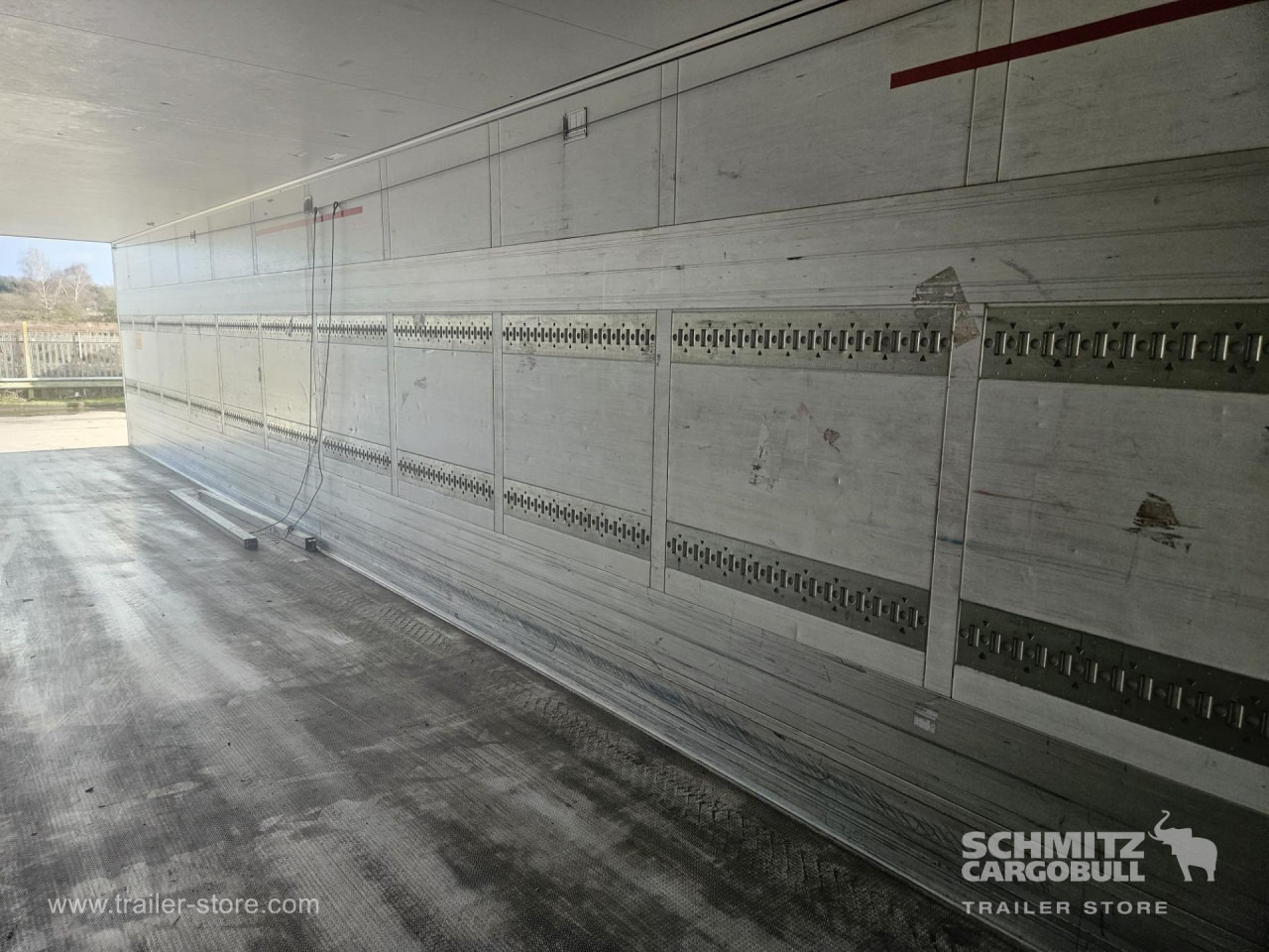 SCHMITZ Reefer Standard - Semirremolque isotérmico: foto 4 SCHMITZ Reefer Standard - Semirremolque isotérmico: foto 4