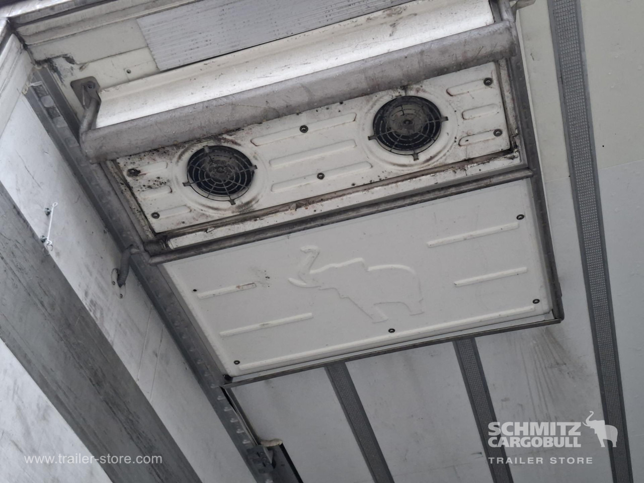 SCHMITZ Reefer Multitemp - Semirremolque isotérmico: foto 2 SCHMITZ Reefer Multitemp - Semirremolque isotérmico: foto 2