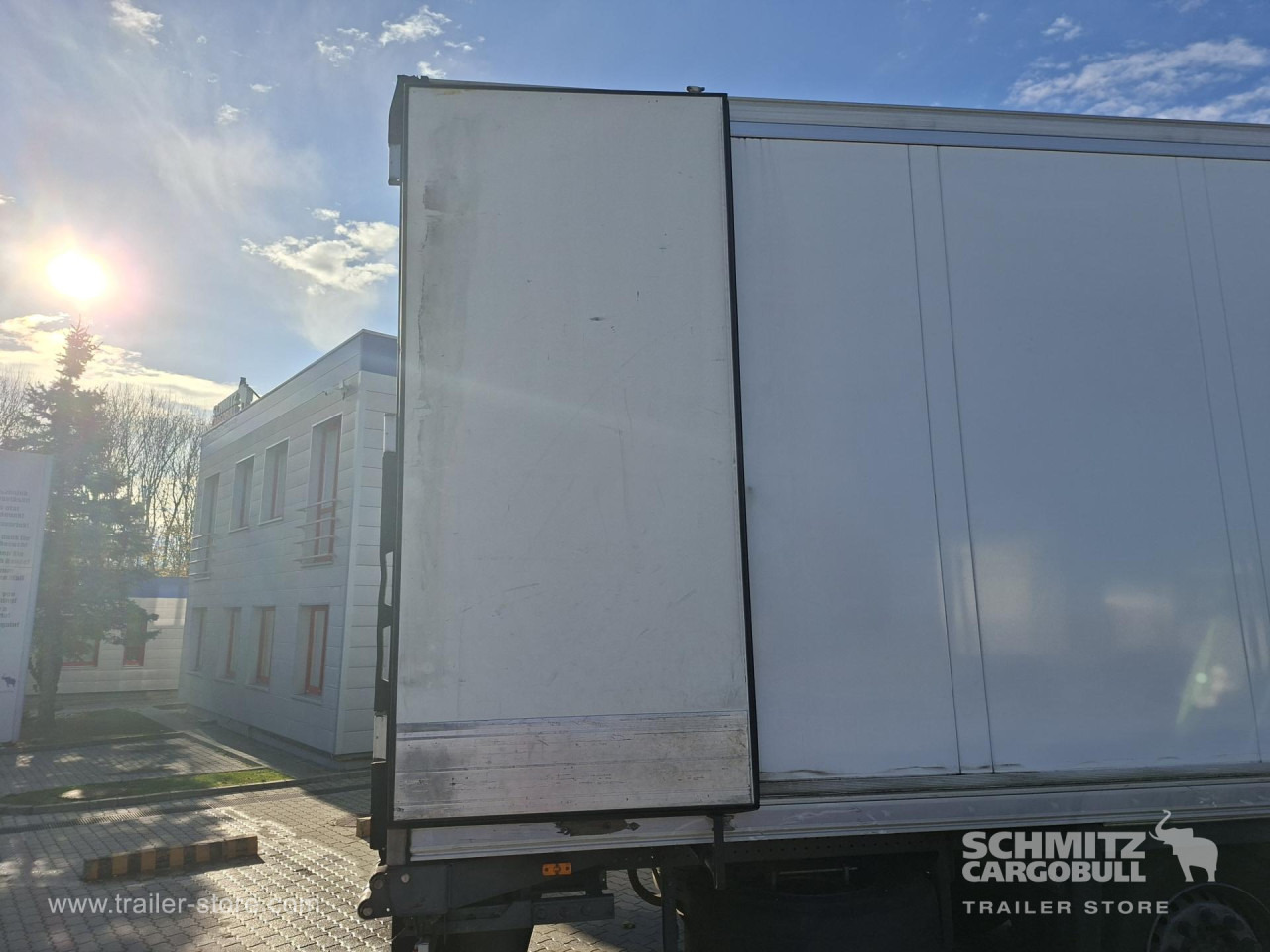 SCHMITZ Reefer Multitemp - Semirremolque isotérmico: foto 4 SCHMITZ Reefer Multitemp - Semirremolque isotérmico: foto 4