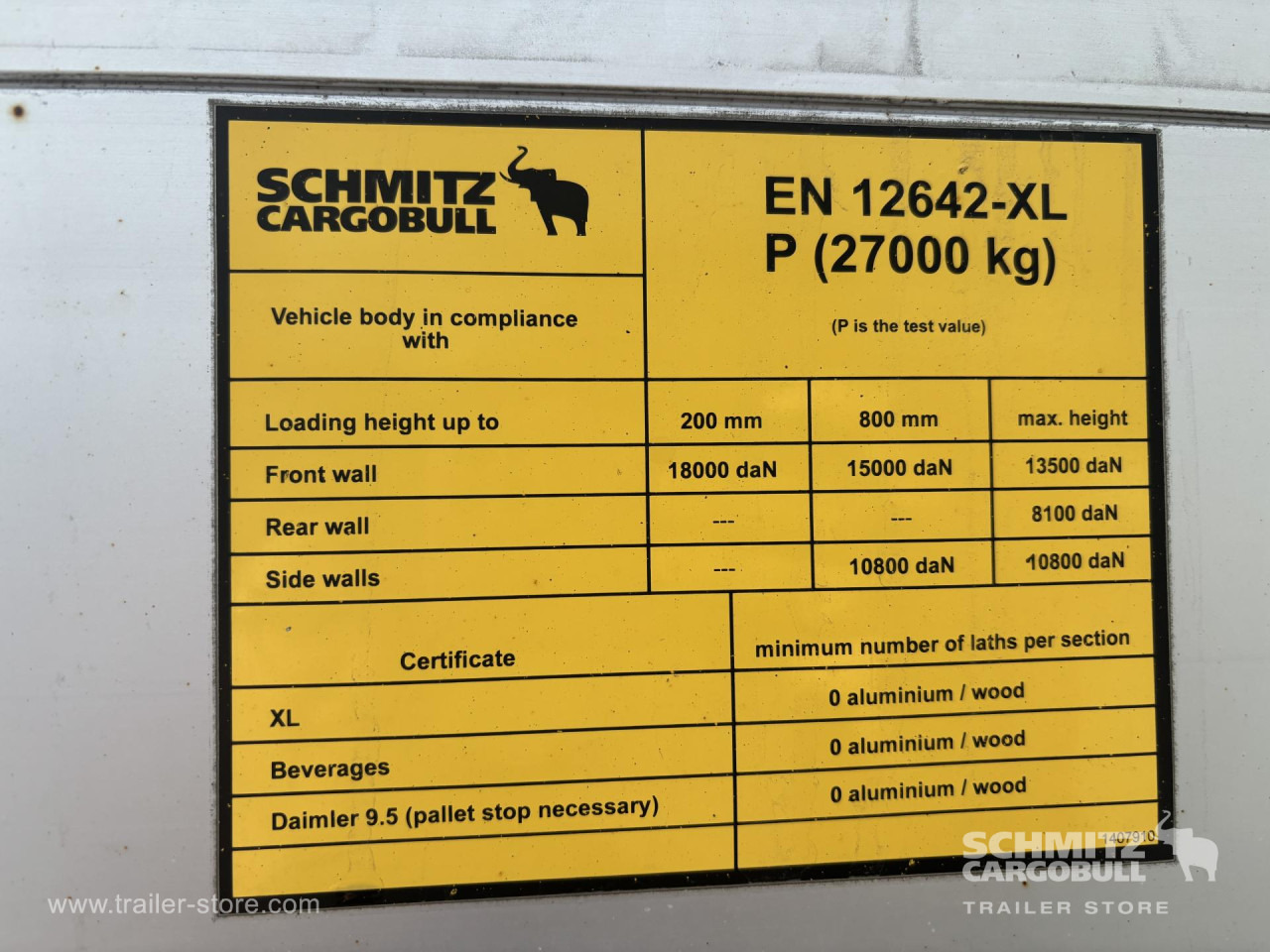 SCHMITZ Curtainsider Standard - Semirremolque lona: foto 2 SCHMITZ Curtainsider Standard - Semirremolque lona: foto 2
