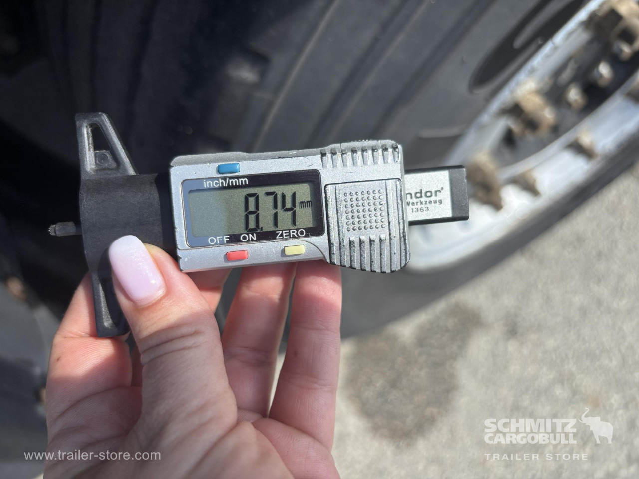 SCHMITZ Curtainsider Standard - Semirremolque lona: foto 2 SCHMITZ Curtainsider Standard - Semirremolque lona: foto 2