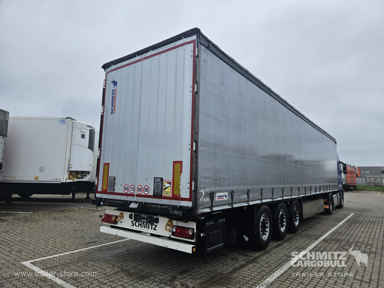 Semirremolque lona SCHMITZ Curtainsider Standard: foto 1
