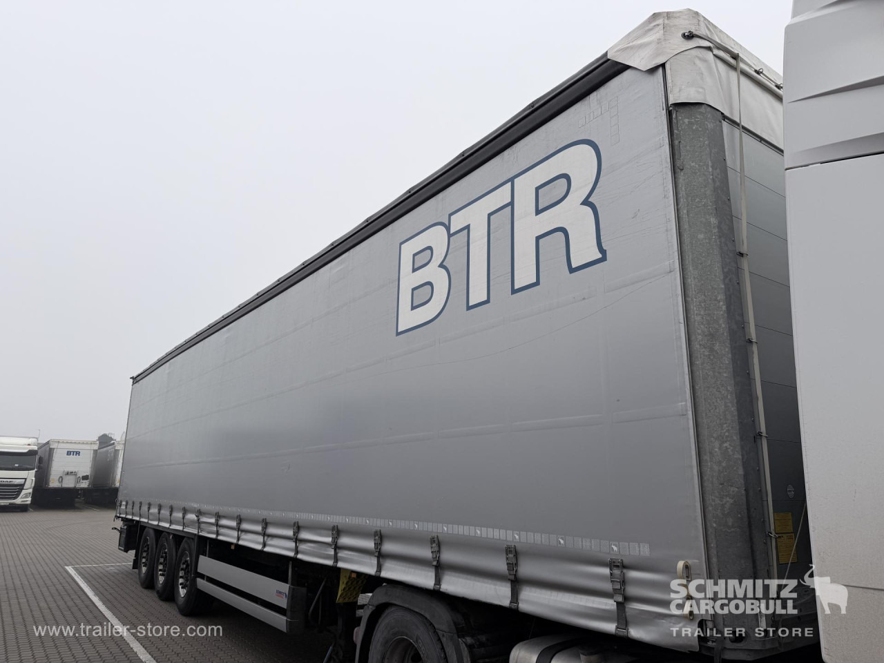 SCHMITZ Curtainsider Standard - Semirremolque lona: foto 5 SCHMITZ Curtainsider Standard - Semirremolque lona: foto 5