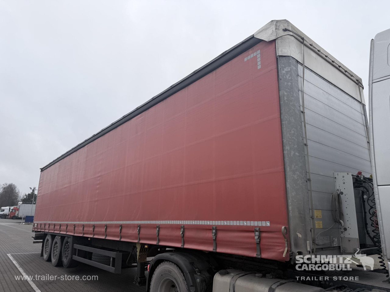 SCHMITZ Curtainsider Standard - Semirremolque lona: foto 4 SCHMITZ Curtainsider Standard - Semirremolque lona: foto 4