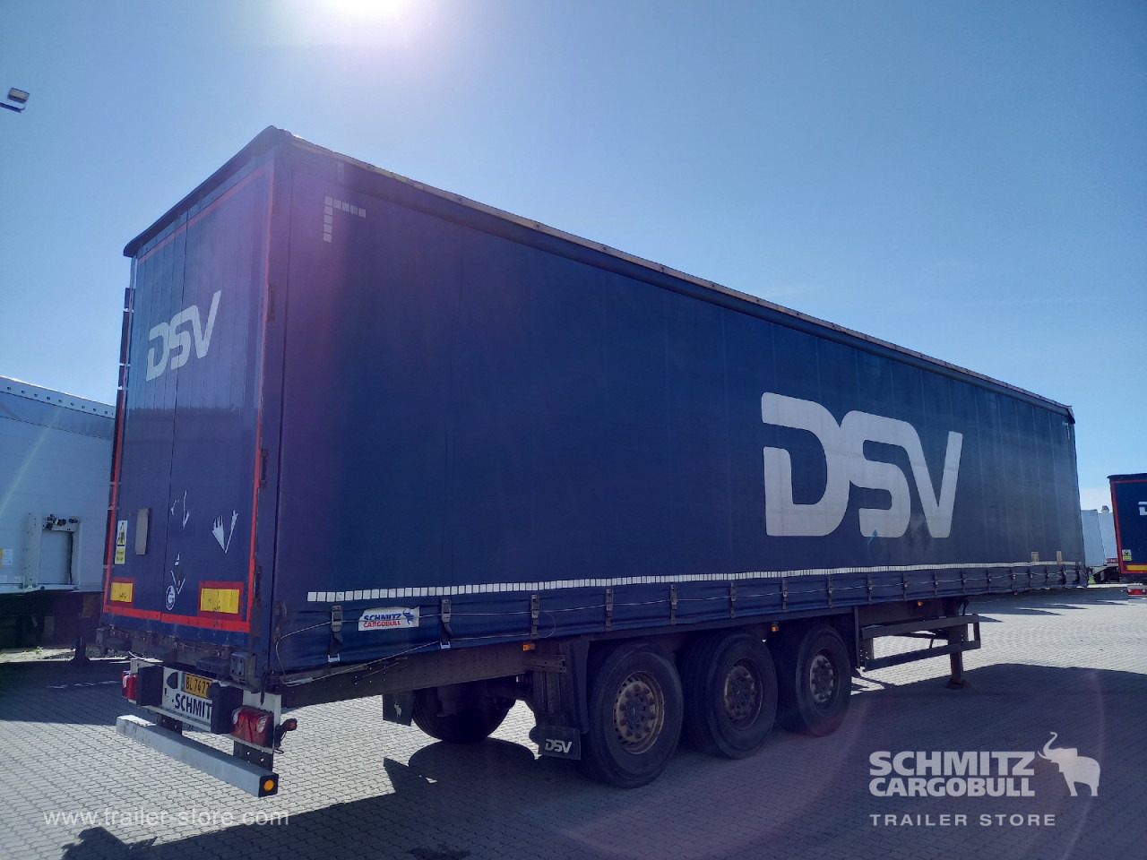 SCHMITZ Curtainsider Standard - Semirremolque lona: foto 1 SCHMITZ Curtainsider Standard - Semirremolque lona: foto 1