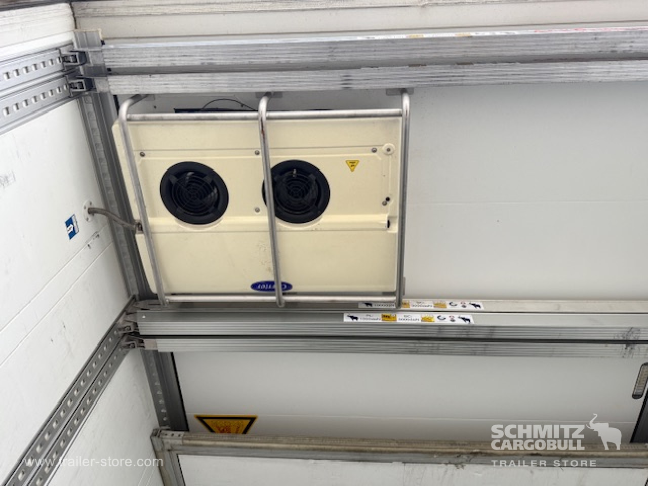 SCHMITZ Oplegger Vries Multitemp Double deck - Semirremolque isotérmico: foto 4 SCHMITZ Oplegger Vries Multitemp Double deck - Semirremolque isotérmico: foto 4