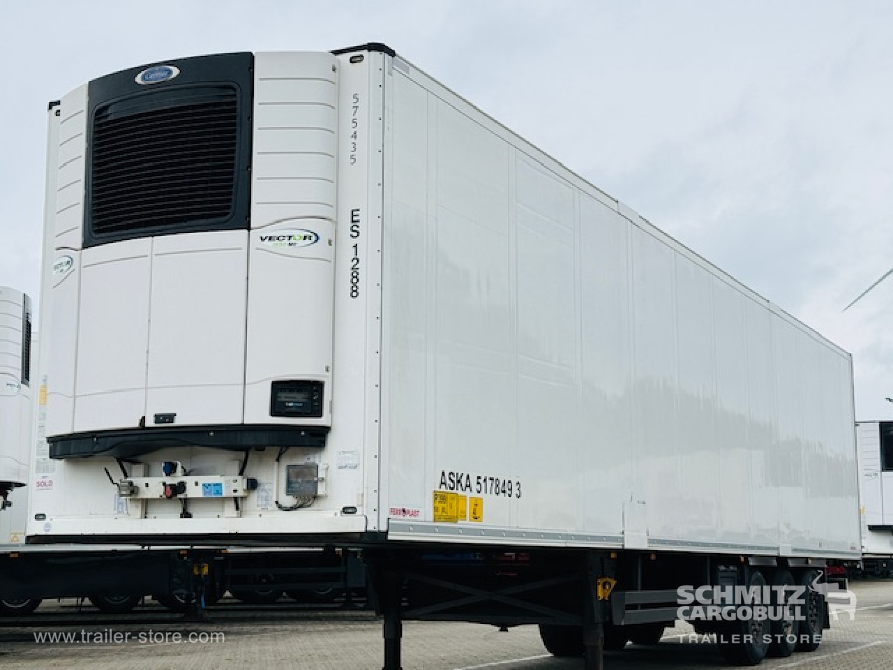 SCHMITZ Oplegger Vries Multitemp Double deck - Semirremolque isotérmico: foto 1 SCHMITZ Oplegger Vries Multitemp Double deck - Semirremolque isotérmico: foto 1