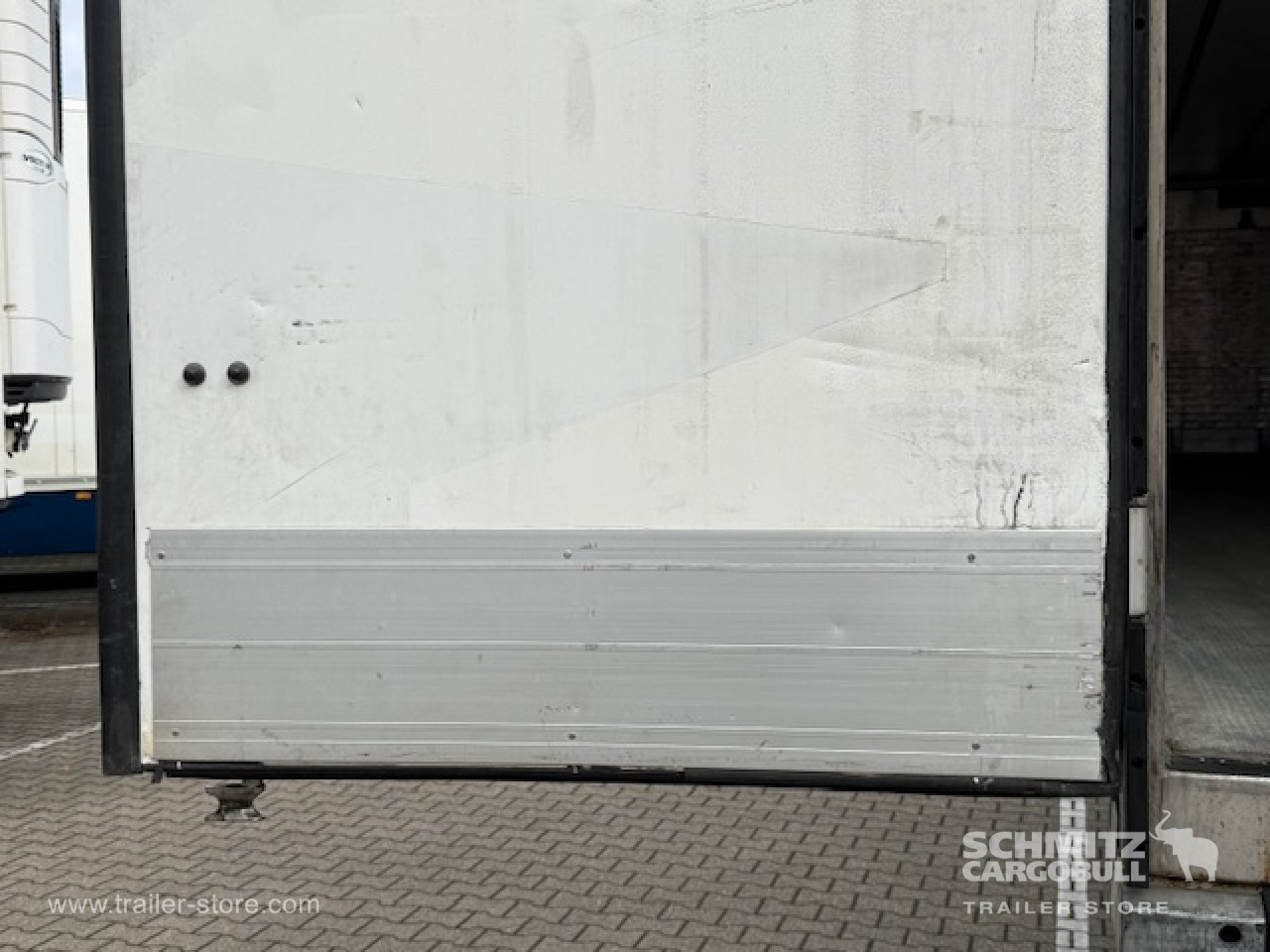 SCHMITZ Oplegger Vries Standard - Semirremolque isotérmico: foto 5 SCHMITZ Oplegger Vries Standard - Semirremolque isotérmico: foto 5