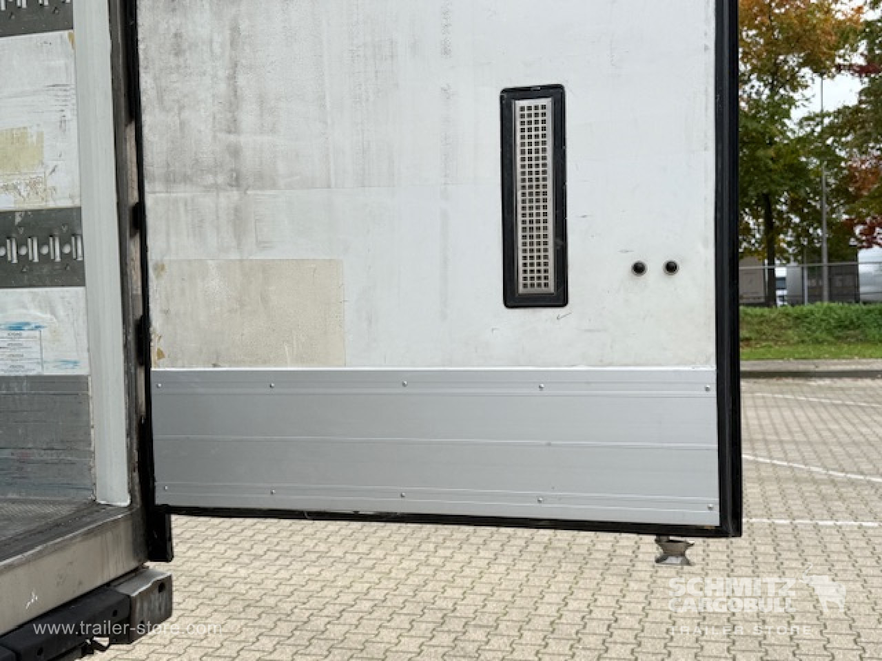 SCHMITZ Oplegger Vries Standard - Semirremolque isotérmico: foto 4 SCHMITZ Oplegger Vries Standard - Semirremolque isotérmico: foto 4