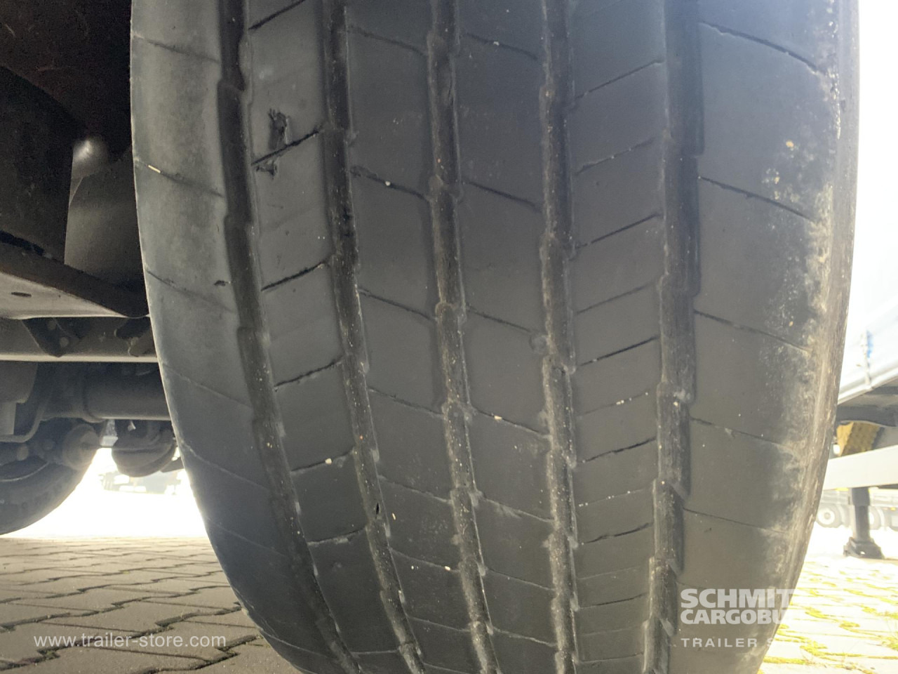 SCHMITZ Curtainsider Mega - Semirremolque lona: foto 4 SCHMITZ Curtainsider Mega - Semirremolque lona: foto 4