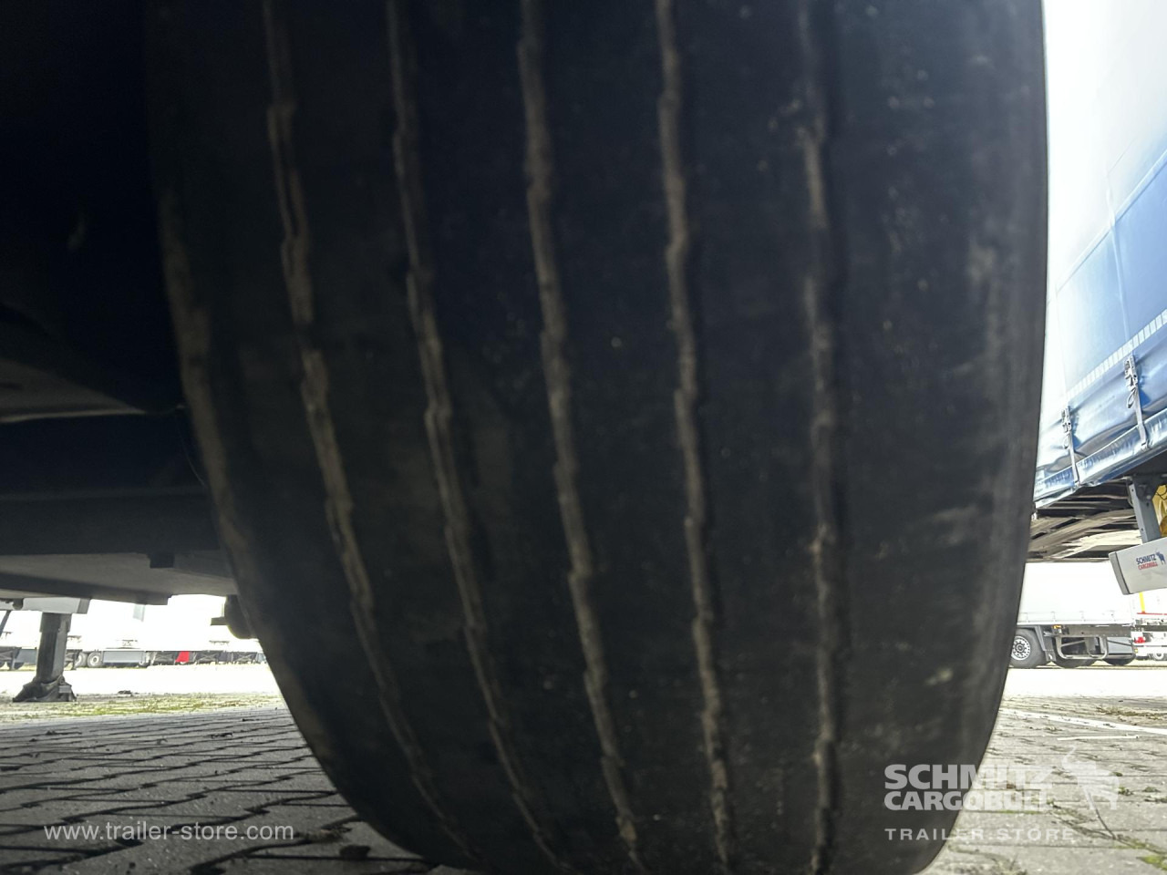 SCHMITZ Curtainsider Mega - Semirremolque lona: foto 5 SCHMITZ Curtainsider Mega - Semirremolque lona: foto 5
