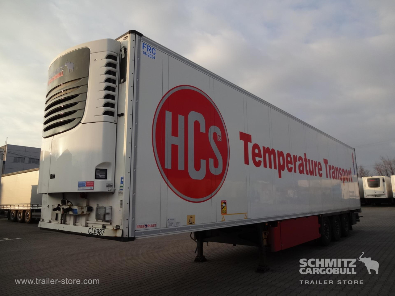 SCHMITZ Reefer Standard Double deck - Semirremolque isotérmico: foto 1 SCHMITZ Reefer Standard Double deck - Semirremolque isotérmico: foto 1