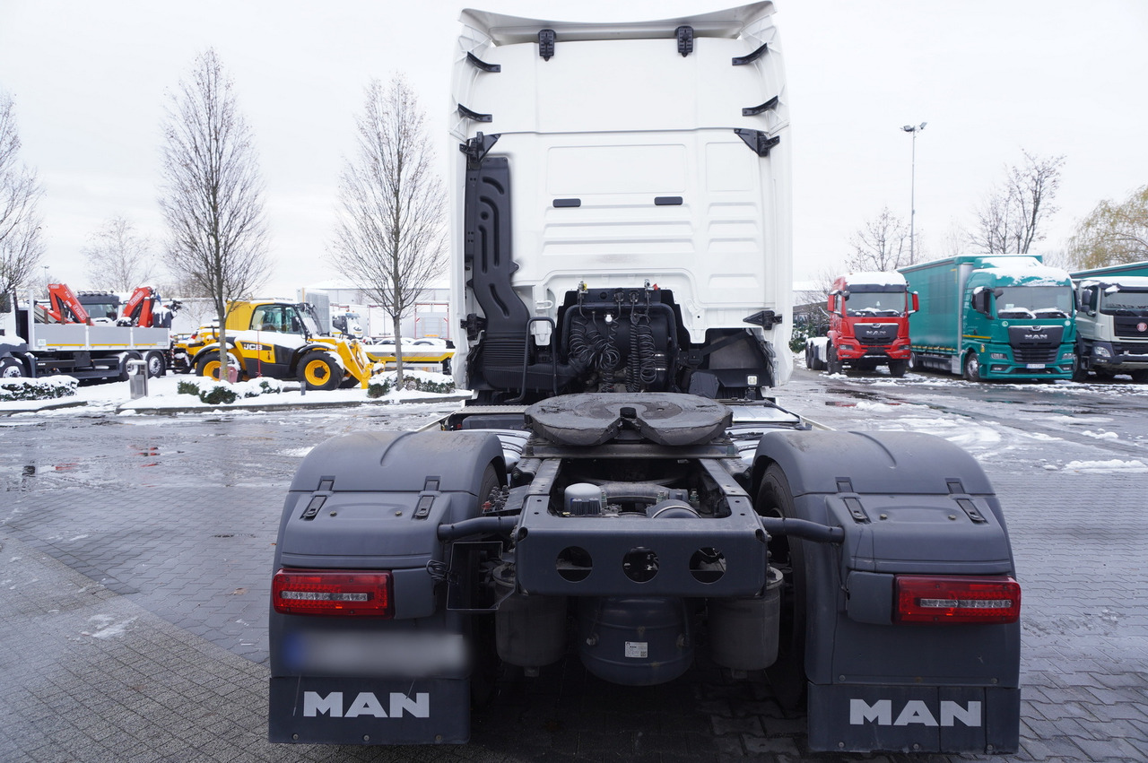 MAN TGX 18.510 E6 4×2 tractor unit / Retarder / Sleeper cab / 2023 / 4 units - Cabeza tractora: foto 5 MAN TGX 18.510 E6 4×2 tractor unit / Retarder / Sleeper cab / 2023 / 4 units - Cabeza tractora: foto 5