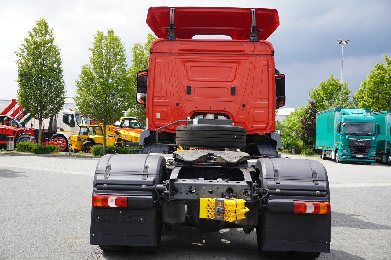MERCEDES-BENZ Actros 1833 tractor unit / 260 tho. km - Cabeza tractora: foto 3 MERCEDES-BENZ Actros 1833 tractor unit / 260 tho. km - Cabeza tractora: foto 3