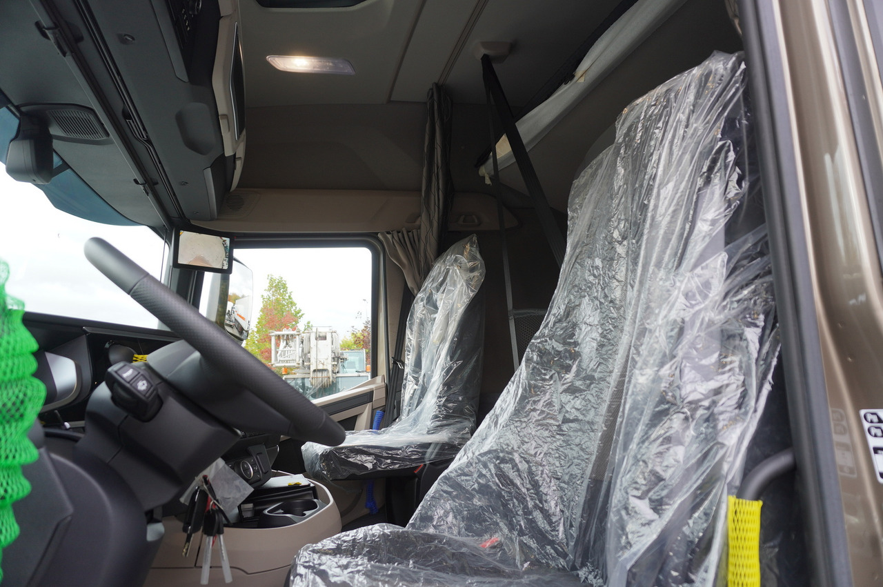 DAF NEW XG 480 6×2 / 2025 / KRONE 20 EPAL Doppelstock Refrigerator / Thermoking T-1000R / No mileage / steered axle - Camión frigorífico: foto 2 DAF NEW XG 480 6×2 / 2025 / KRONE 20 EPAL Doppelstock Refrigerator / Thermoking T-1000R / No mileage / steered axle - Camión frigorífico: foto 2