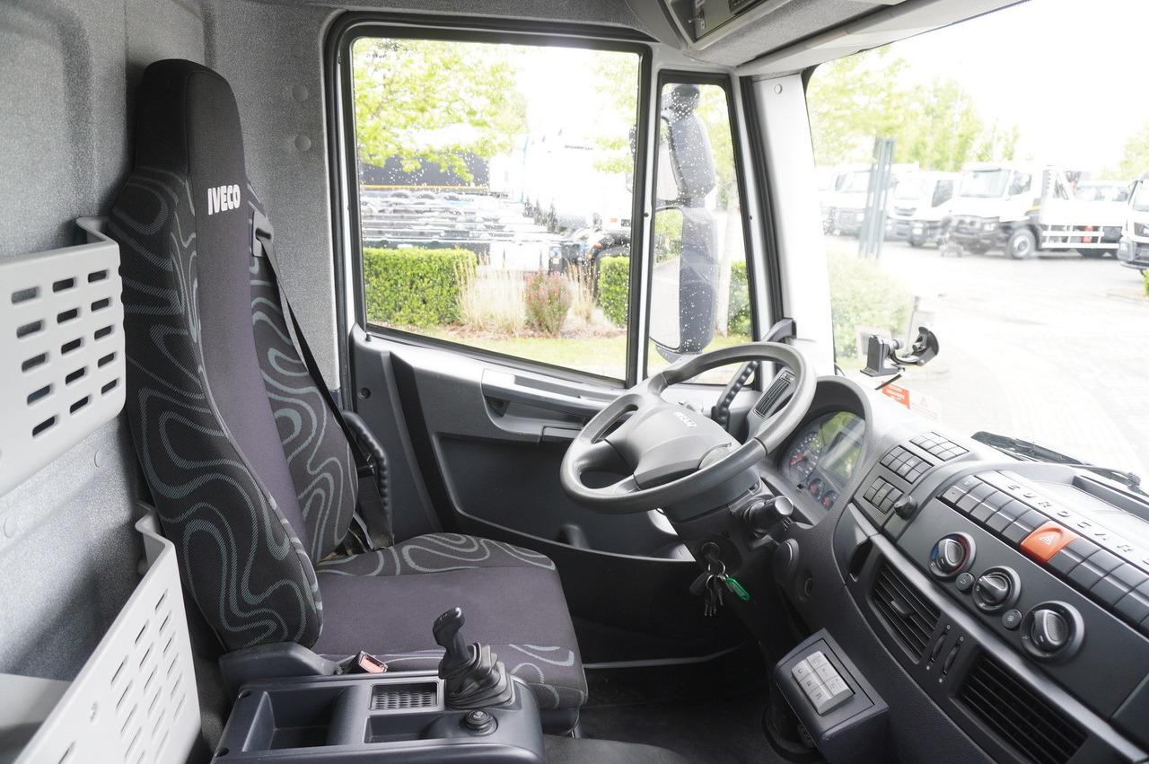 Leasing de IVECO Eurocargo 150 E25 / 90 tho. km !!! / Tow truck IVECO Eurocargo 150 E25 / 90 tho. km !!! / Tow truck: foto 28