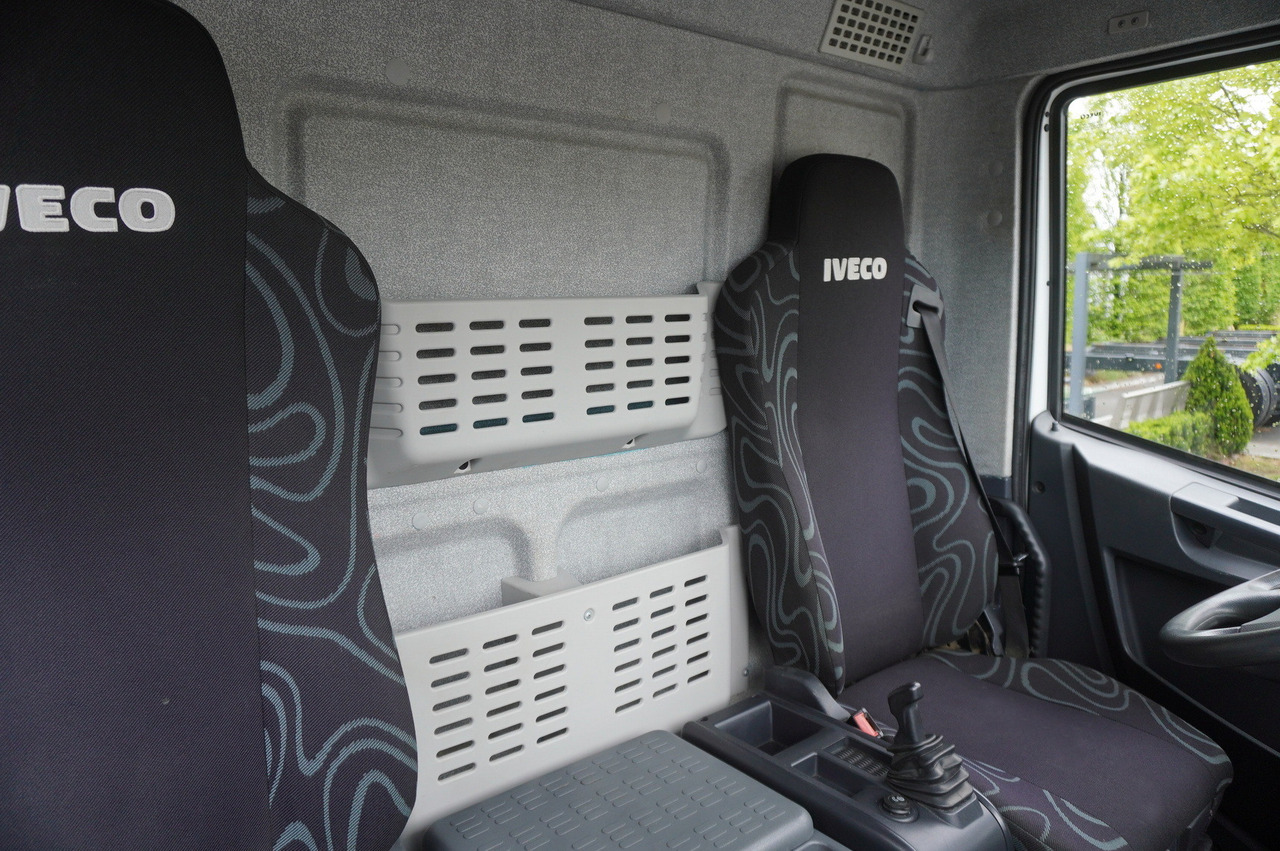 Leasing de IVECO Eurocargo 150 E25 / 90 tho. km !!! / Tow truck IVECO Eurocargo 150 E25 / 90 tho. km !!! / Tow truck: foto 30