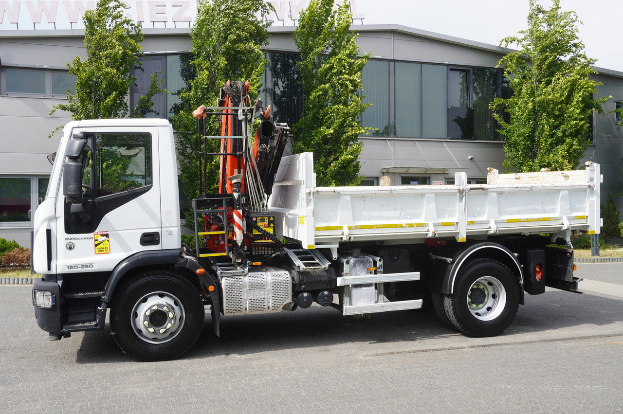 IVECO Eurocargo 160-250 / Fassi F95 crane / 120 tho. km / 3-sided tipper - Camión volquete, Camión grúa: foto 5 IVECO Eurocargo 160-250 / Fassi F95 crane / 120 tho. km / 3-sided tipper - Camión volquete, Camión grúa: foto 5