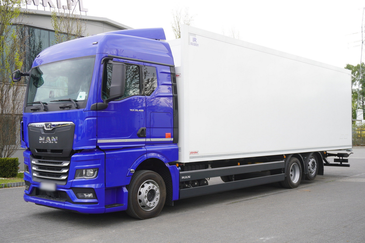 Camión isotérmico nuevo MAN New MAN TGX 26.400 / New Isotherm Plandex 23 Pallets / Warranty: foto 6