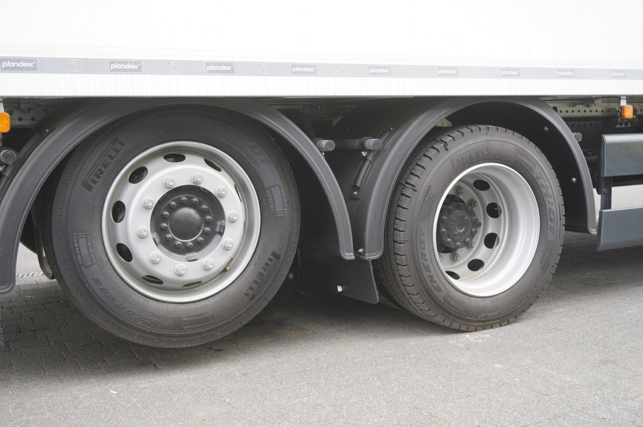 Camión isotérmico nuevo MAN New MAN TGX 26.400 / New Isotherm Plandex 23 Pallets / Warranty: foto 13