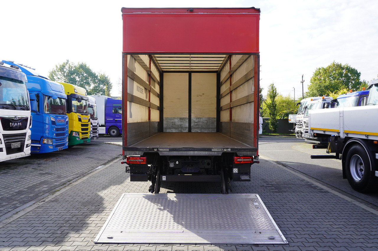 MAN TGM 15.290 / Curtainsider 17 EPAL / 2022 - Camión lona: foto 3 MAN TGM 15.290 / Curtainsider 17 EPAL / 2022 - Camión lona: foto 3