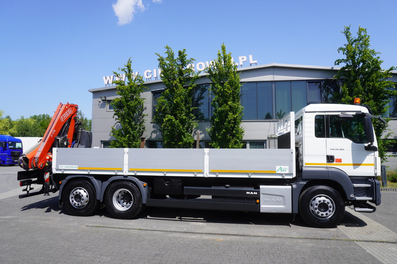 MAN TGS 26.360 Flatbed / Fassi F175 7.7 T / steered 3rd axle - Camión grúa: foto 3 MAN TGS 26.360 Flatbed / Fassi F175 7.7 T / steered 3rd axle - Camión grúa: foto 3