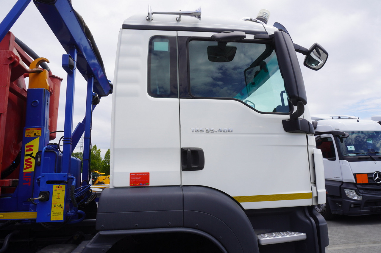 Cuba de purín MAN TGS 35.400 8 × 4 E5 / HYVA HOOK LIFT 32.56 SE / Septic barrel 13000 L: foto 17