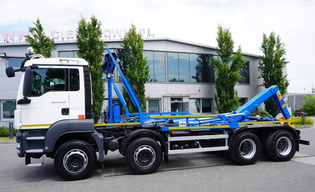 MAN TGS 35.400 8×4 HYVA LIFT 32.56 SE hooklift - Camión multibasculante: foto 2 MAN TGS 35.400 8×4 HYVA LIFT 32.56 SE hooklift - Camión multibasculante: foto 2