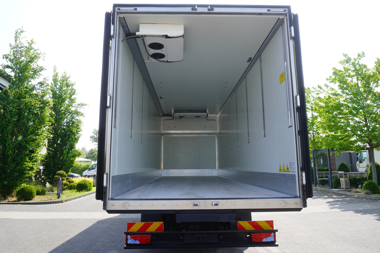 MAN TGX 26.470 / 2022 / Krone Refrigerator 40 EPAL Multitemp Dopplestock / Carrier Supra 950 MT - Camión frigorífico: foto 3 MAN TGX 26.470 / 2022 / Krone Refrigerator 40 EPAL Multitemp Dopplestock / Carrier Supra 950 MT - Camión frigorífico: foto 3