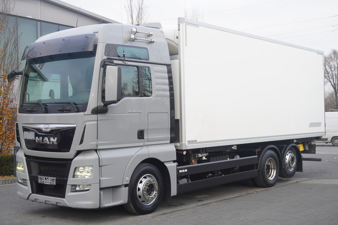 MAN TGX 26.480 / 6x2 / Igloocar refrigerator 18 pallets / Thermoking - Camión frigorífico: foto 1 MAN TGX 26.480 / 6x2 / Igloocar refrigerator 18 pallets / Thermoking - Camión frigorífico: foto 1