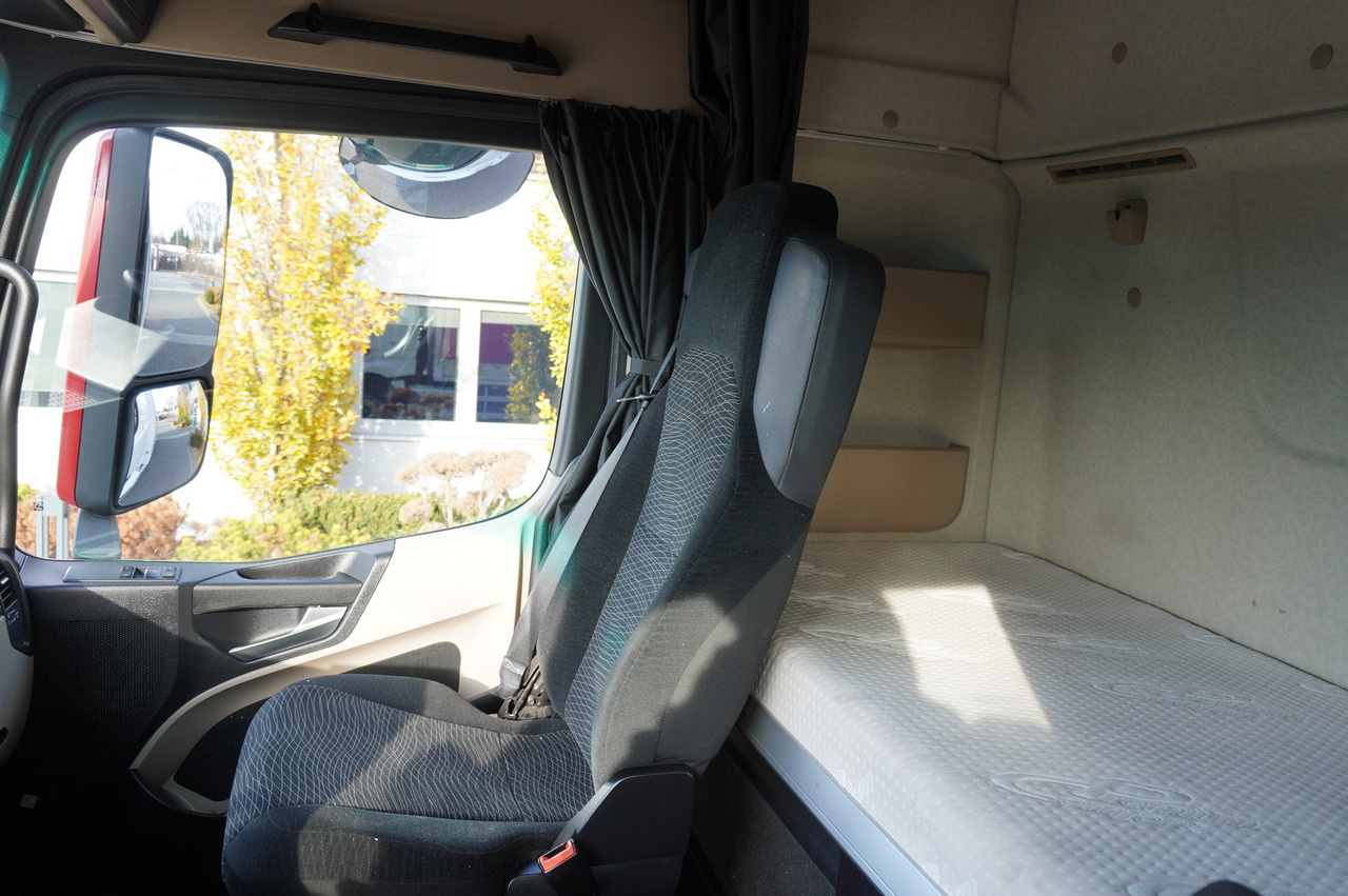 Camión lona MERCEDES-BENZ Actros 1835 E6 4×2 / Curtainsider 21 pallets / tail lift 1.5t: foto 10