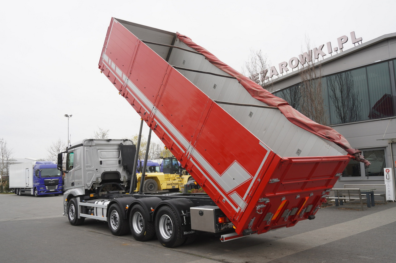 MERCEDES-BENZ Actros 3563 8x4 / Tipper for grain 20 t load capacity - Camión caja abierta: foto 5 MERCEDES-BENZ Actros 3563 8x4 / Tipper for grain 20 t load capacity - Camión caja abierta: foto 5